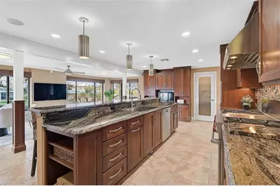 641 Bayshore Road, Nokomis, FL 34275 - Photo 30