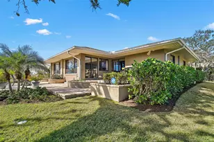 641 Bayshore Rd, Nokomis, FL 34275 - Photo 14
