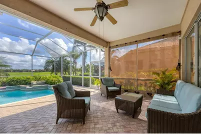 560 Misty Pine Drive, Venice, FL 34292 - Photo 12