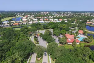 560 Misty Pine Dr, Venice, FL 34292 - Photo 54