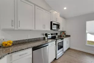 2572 Averland Loop, North Port, FL 34287 - Photo 12