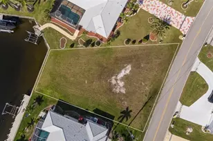 534 Macedonia Dr, Punta Gorda, FL 33950 - Photo 2