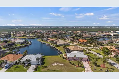 534 Macedonia Drive, Punta Gorda, FL 33950 - Photo 4