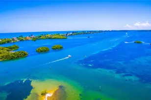 471 Bayshore Rd, Nokomis, FL 34275 - Photo 88