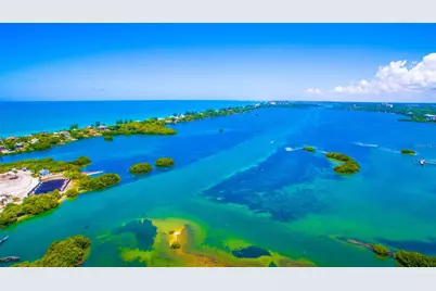 471 Bayshore Road, Nokomis, FL 34275 - Photo 86