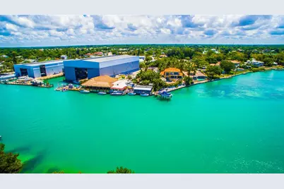 471 Bayshore Road, Nokomis, FL 34275 - Photo 80