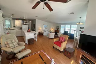 730 Gloriosa Rd, Venice, FL 34293 - Photo 6