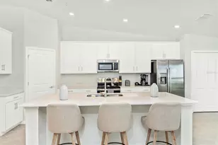 17505 Opal Sand Dr, Venice, FL 34293 - Photo 4