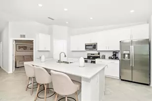 17505 Opal Sand Dr, Venice, FL 34293 - Photo 6