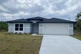 2643 Orchard Cir, North Port, FL 34288 - Photo 2