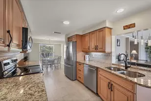 51 Oakwood Dr N, Englewood, FL 34223 - Photo 8