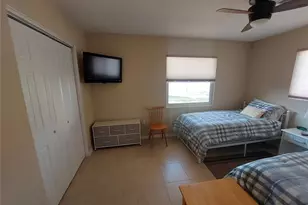 1541 Crest Dr, Englewood, FL 34223 - Photo 18