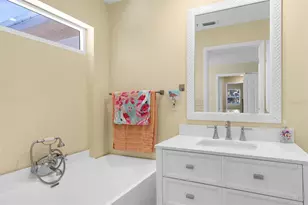 201 Cavallini Dr, Nokomis, FL 34275 - Photo 22