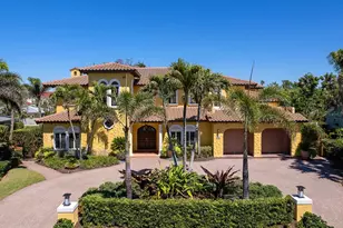 416 Baycrest Dr, Venice, FL 34285 - Photo 2