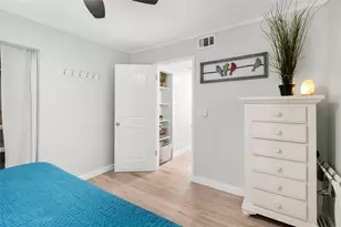 6157 Midnight Pass Rd, Sarasota, FL 34242 - Photo 18