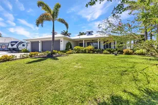 18382 Arapahoe Cir, Port Charlotte, FL 33948 - Photo 2