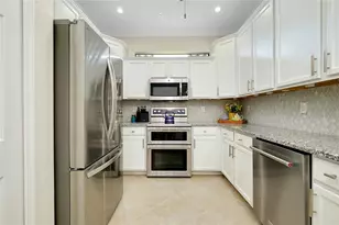 20176 Tesoro Dr, Venice, FL 34293 - Photo 18