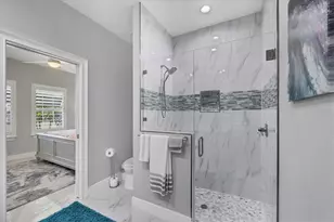 226 W Pine Valley Ln, Rotonda West, FL 33947 - Photo 34