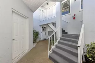 1041 Capri Isles Blvd, Venice, FL 34292 - Photo 2