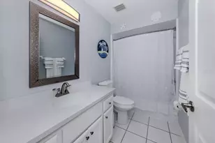 1041 Capri Isles Blvd, Venice, FL 34292 - Photo 20