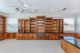 101 Portofino Dr, North Venice, FL 34275 - Photo 32