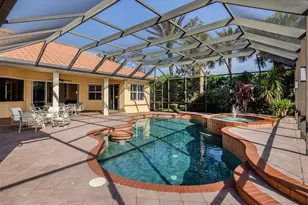 101 Portofino Dr, North Venice, FL 34275 - Photo 38