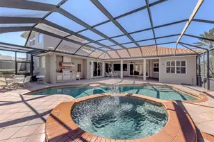 101 Portofino Dr, North Venice, FL 34275 - Photo 32