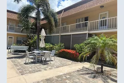 210 Park Boulevard N #122, Venice, FL 34285 - Photo 1