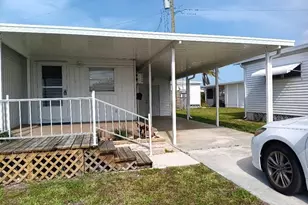 818 Bogie St, Venice, FL 34285 - Photo 1