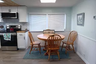 818 Bogie St, Venice, FL 34285 - Photo 8