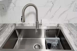 616 Guild Dr, Venice, FL 34285 - Photo 8