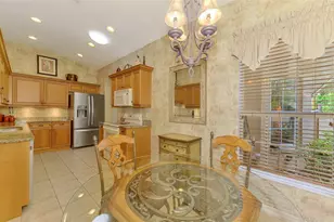 335 Auburn Woods Cir, Venice, FL 34292 - Photo 24