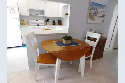 509 E Venice Avenue #210, Venice, FL 34285 - Photo 4