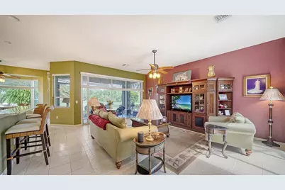 525 Cheval Drive, Venice, FL 34292 - Photo 8