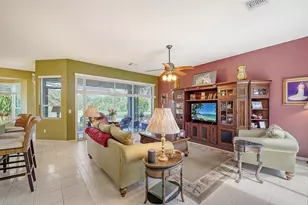 525 Cheval Dr, Venice, FL 34292 - Photo 8