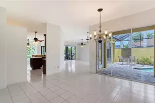 525 Cheval Dr, Venice, FL 34292 - Photo 8