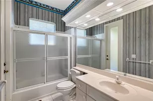 525 Cheval Dr, Venice, FL 34292 - Photo 32