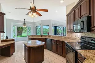 525 Cheval Dr, Venice, FL 34292 - Photo 12