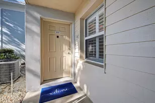 429 Cerromar Ln, Venice, FL 34293 - Photo 4