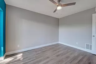 429 Cerromar Ln, Venice, FL 34293 - Photo 30