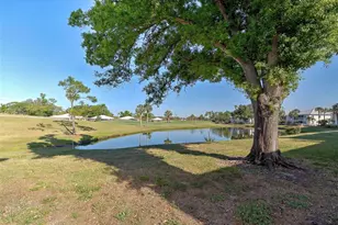 429 Cerromar Ln, Venice, FL 34293 - Photo 38