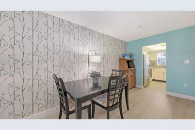 3845 Lake Bayshore Drive #F103, Bradenton, FL 34205 - Photo 14