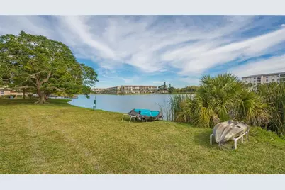 3845 Lake Bayshore Drive #F103, Bradenton, FL 34205 - Photo 34