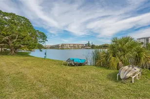 3845 Lake Bayshore Dr, Bradenton, FL 34205 - Photo 34
