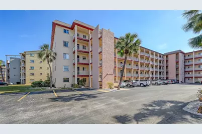 3845 Lake Bayshore Drive #F103, Bradenton, FL 34205 - Photo 4
