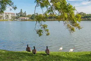 3845 Lake Bayshore Dr, Bradenton, FL 34205 - Photo 34