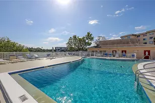 3845 Lake Bayshore Dr, Bradenton, FL 34205 - Photo 28
