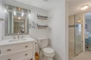 3845 Lake Bayshore Dr, Bradenton, FL 34205 - Photo 20