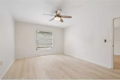 930 Capri Isles Boulevard #120, Venice, FL 34292 - Photo 18