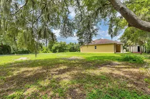431 Sevilla St, North Port, FL 34287 - Photo 34